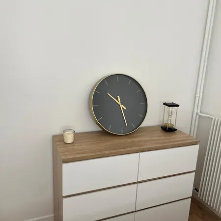 Apartment Renove Situe Aux Portes De Paris