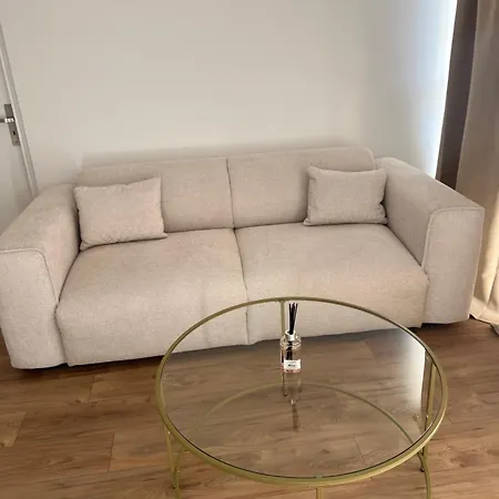 Renove Situe Aux Portes De Paris Villeneuve-la-Garenne
