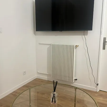 Renove Situe Aux Portes De Paris Apartment